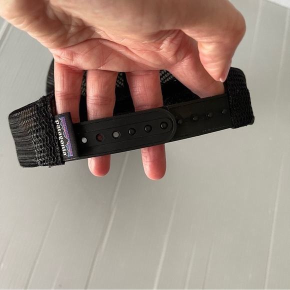 Patagonia Brown P-6 Logo Lo Pro Trucker Hat - Picture 5 of 6